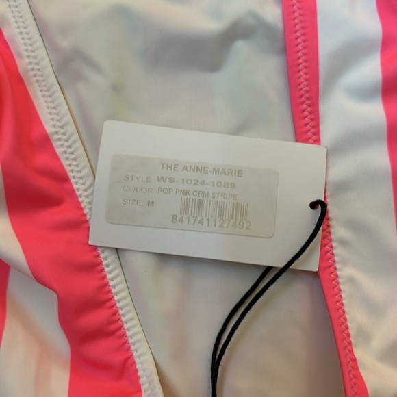 Solid & Striped Anne Marie one piece bathing suit Medium pink and white stripe - Picture 5 of 5